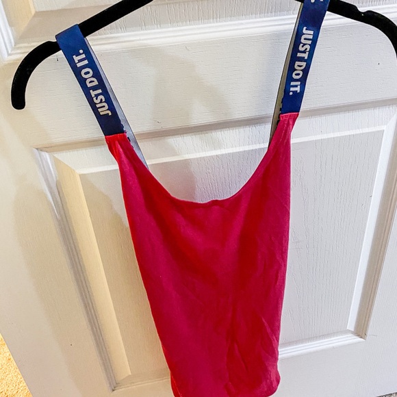 Nike Active Tank - Picture 3 of 4